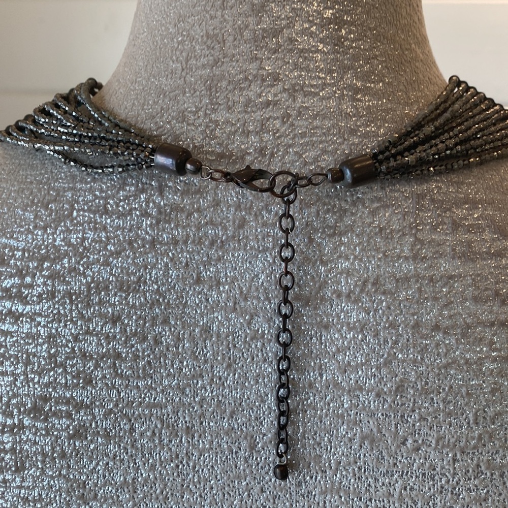 Diamond Pattern Beaded Statement Necklace Euc - image 3